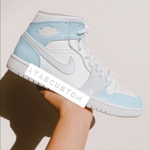 Jordan Shoes - Air Jordan 1 mid
